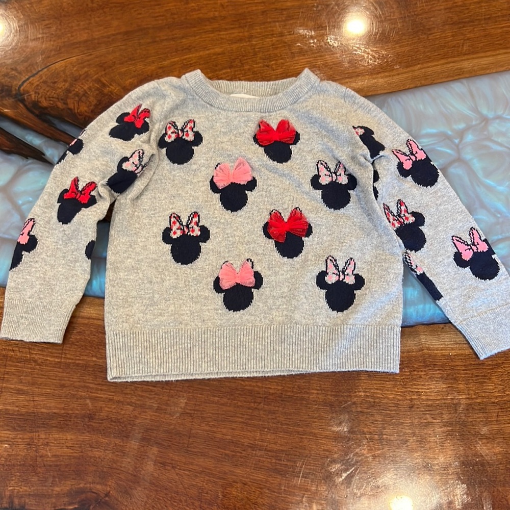 Gap Disney long sleeve light sweater